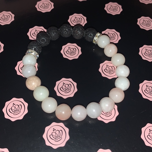 🪬2/$20🪬 AAA Grade Nat 8mm Pink Opal & Lava Stone Stretch Aromatherapy Bracelet - Picture 4 of 12